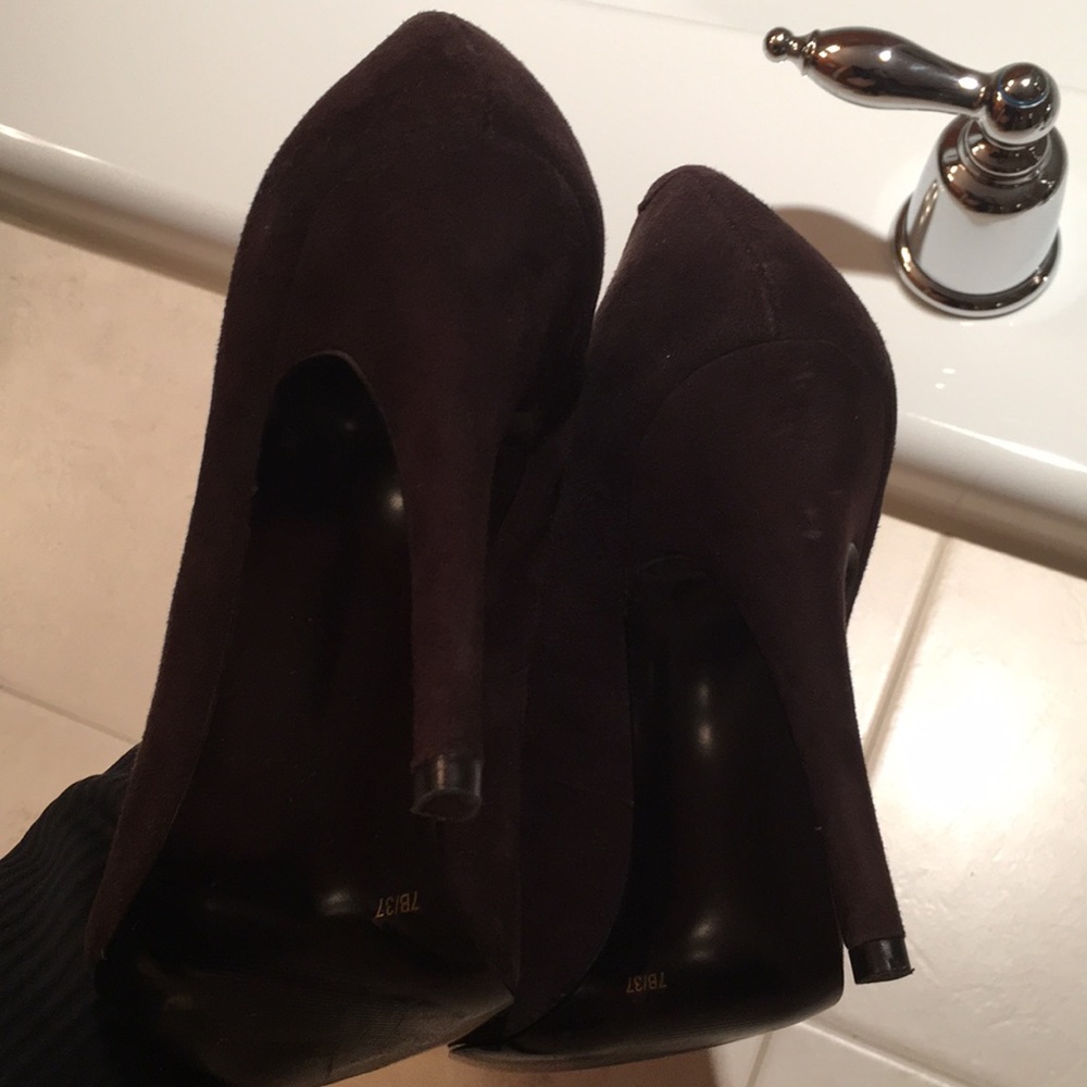 Jessica Simpson Heels - Picture 4 of 4